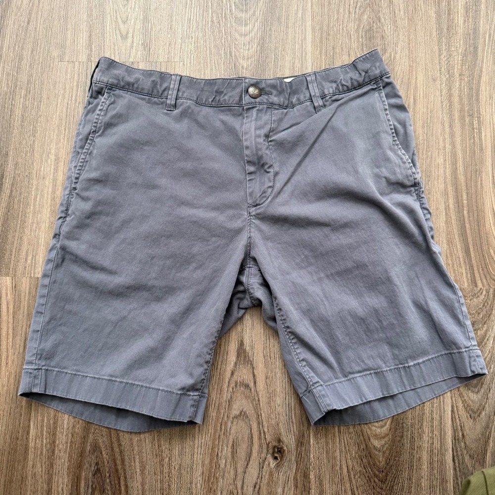 Faherty Brand Blue Gray Chino Shorts Size 33x8 Organic Cotton Blend Casual